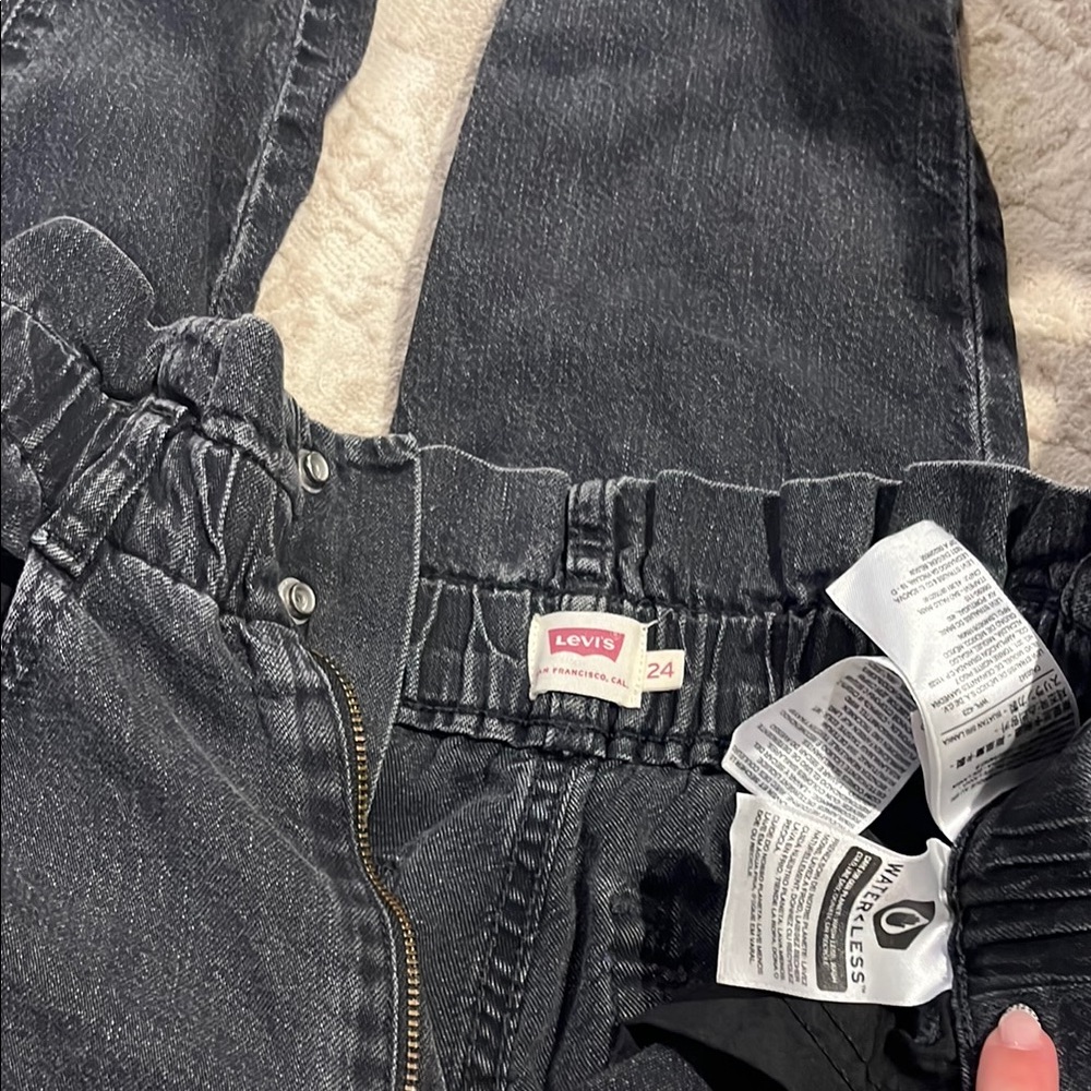 Levi's Charcoal Elastic Waist Jeans